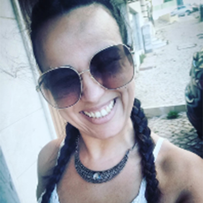 Lara Carvalho
